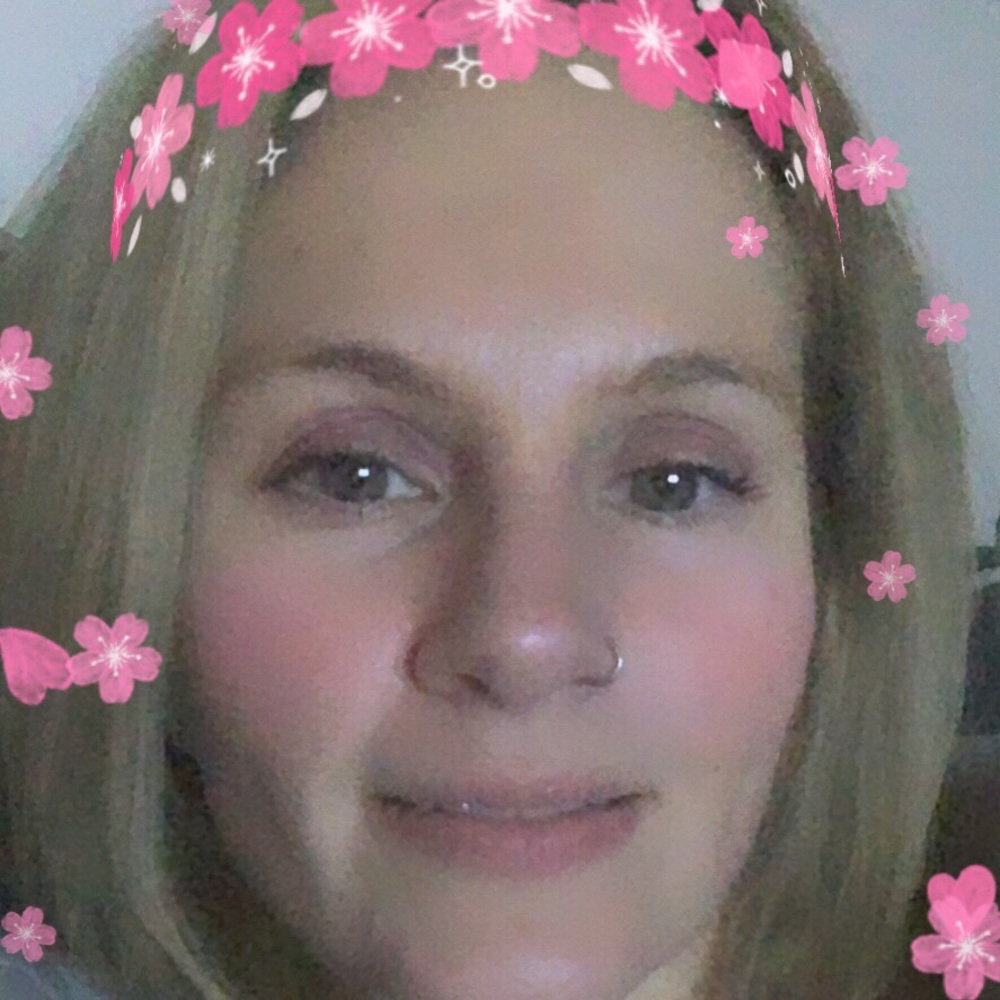 Meet your Posher, April